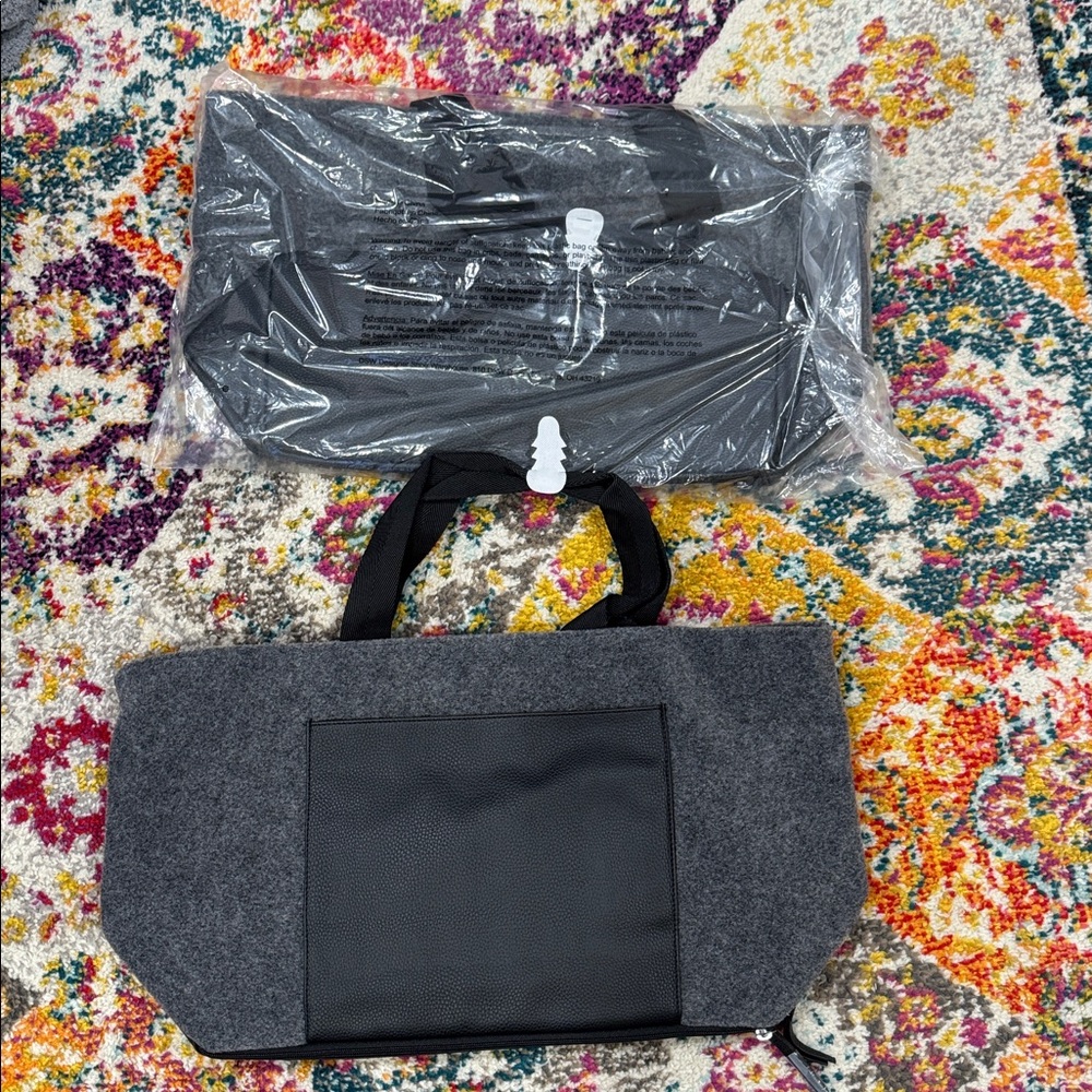 DSW Faux Wool / Pebble Leather Large Tote (Gray/Black) SET OF TWO - Picture 2 of 3